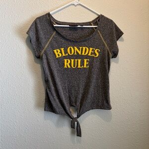 Ultra Flirt Gray and Yellow 'Blondes Rule' Women's Tee Size Medium